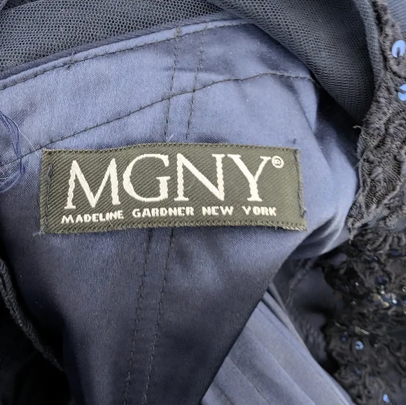 MGNY 71304 Evening Gown / Mother of the Bride Dress - Picture 7 of 10